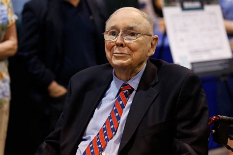 8 Astounding Facts About Charlie Munger