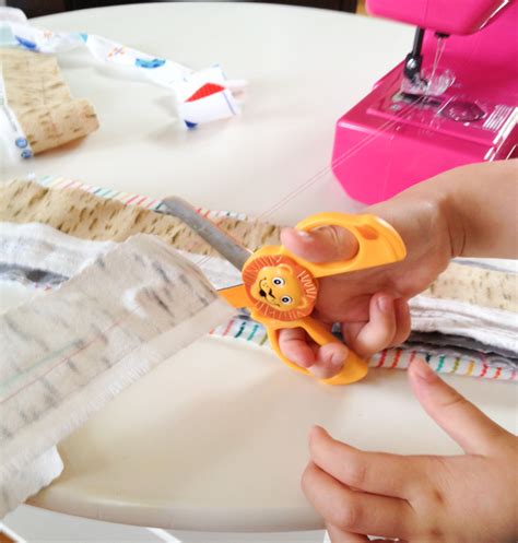 Janome Sew Mini Sewing Machine For Kids 8 Crafterhours