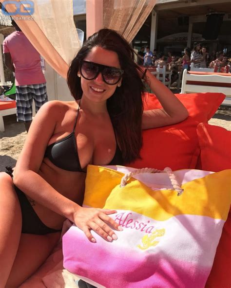 Alessia Macari Nackt Nacktbilder Playboy Nacktfotos Fakes Oben Ohne
