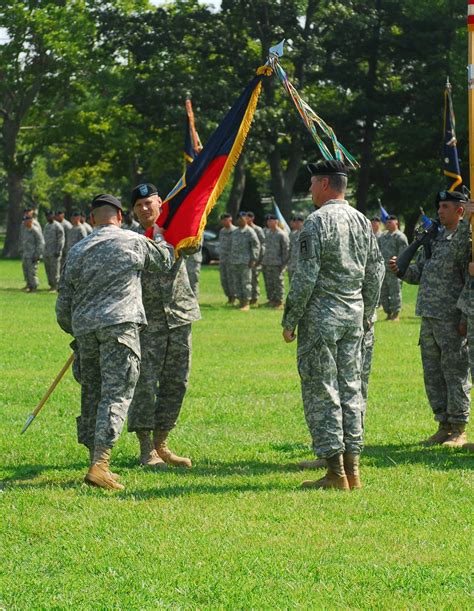 Patriot Brigade Unfurls Welcomes New Commander Article The United