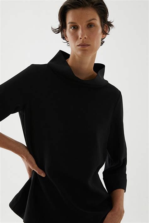 Recycled Polyester Funnel Neck Top In 2020 Three Quarter Length