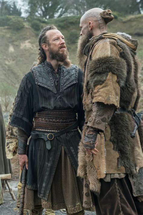 Floki Vikings Season 5 Episode 14 Tv Fanatic Les Vikings Costume