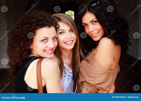 5 304 Three Beautiful Women Smiling Outdoor Stock Photos Free