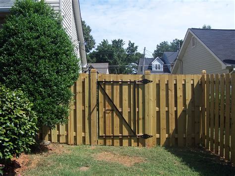 Shadow Box Fences Lawrenceville Duluth Ga Accent Fence