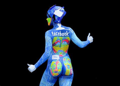 Bodypainting Festival Inspires Beautiful Bizarre Artwork Gettyimages 479674264 Body Painting