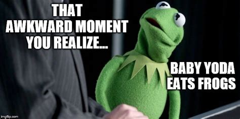 Baby Yoda Meme Eating Frog Knockin Jokes