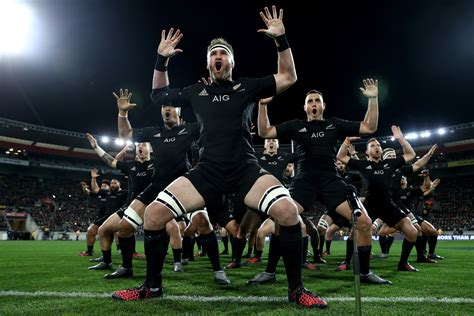England Advance While The Spectre Of The All Blacks Lurk In The