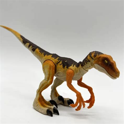 Jurassic World Legacy Collection Velociraptor Rare Exclusive Action