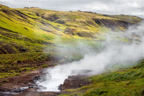 Wonderful Icelandic Nature Landscape High Mountains Geothermal