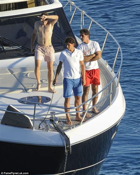 That's what rafael nadal was doing last weekend in cannes, visiting the vieux port in cannes with a view to buying one of the super yachts in the french riviera. Rafael Nadal relaxes with his family on board luxury yacht in Mallorca ahead of Wimbledon 2014 ...