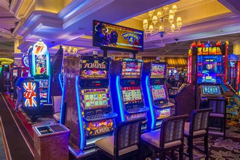 Now You Can Play Online Slot Machine Games In The Comfort ...