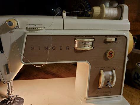 Singer Touch Sew Zig Zag Sewing Machine With Case Original Pedal WORKS For Sale
