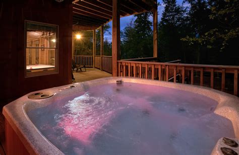 Are you looking for a secluded luxury log cabin getaway with a beautiful view? Timber Tops Luxury Cabin Rentals (Pigeon Forge, TN ...