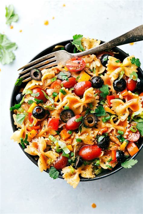 Italian dressing pasta salad is a healthy salad made with classic mediterranean flavors like green beans, olives, tomatoes, toasted pine nuts and bottled italian dressing. Chicken Taco Pasta Salad with Catalina Dressing | Chelsea ...