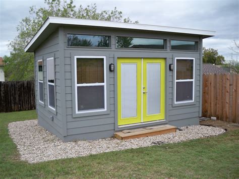 A shingle roof, like this north dallas garage in the photo above, may have a failure, no matter how good a job the installer did. Single_Pitch_13 large