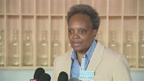 Chicago Mayor Lori Lightfoot Reflects On Last Day In Office Youtube