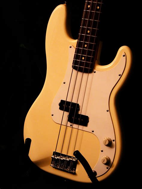 Nowhere Man Fender P Bass Precision Bass And Peavey Head And Cabinet