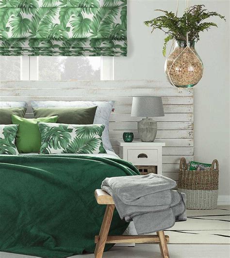And for those who really want a personalized solution, mixing different shades to come up with your own custom green hue is indeed an exciting and enjoyable alternative. Bring the tropics indoors with zingy lime and bright ...