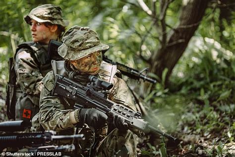 Two Female Soldiers Become First Women In History To Try Out For Sas