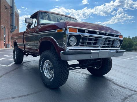 Totally Restored 1977 Ford F 150 4x4 Rough Country Suspension And 4in