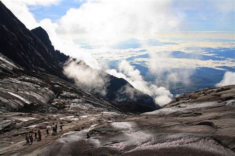 10 Mountains To Climb In Malaysia With The Most Incredible Views