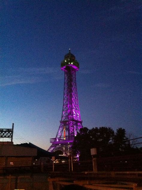 Eiffel Tower At Kings Island Theme Park Masonohio Mason Ohio Kings