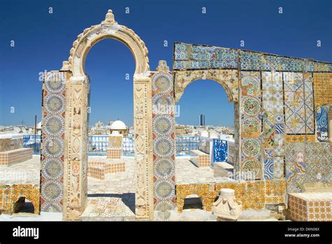 Historic Tunisian Architecture Stock Photo Alamy
