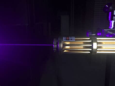 Gatling Stretch Style 1000mw 405nm Violet High Power Burning Laser