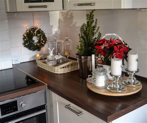 Christmas Kitchen : 60 Modern Christmas Kitchen Decorating Ideas ...