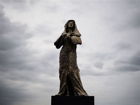 Anger After Philippines Removes Sex Slave Statue The Independent