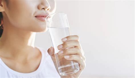 Drinking Water Without Brushing In Morning Is Beneficial Or Harmful
