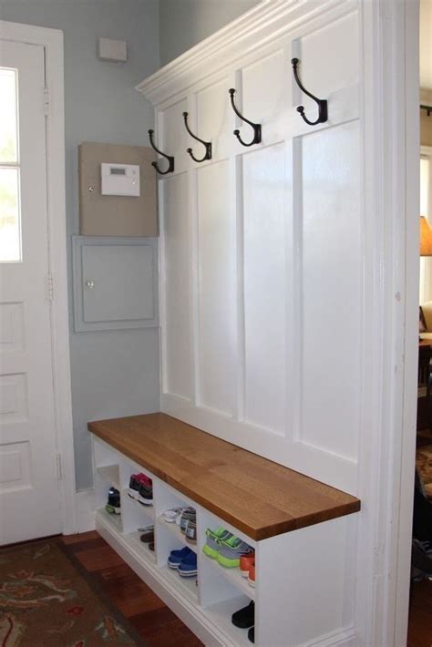 10 Entryway Bench With Coat Hooks