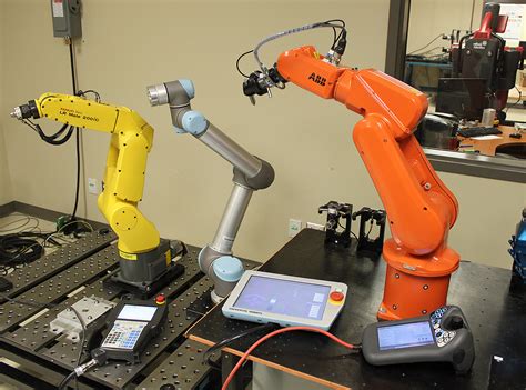 Small Industrial Robots What Are The Different Types Techicy