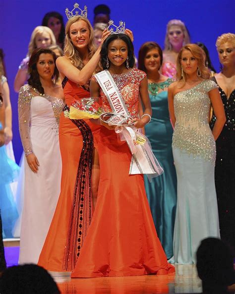 Bolingbrook Teen Wins Pageant Crown Chicago Tribune