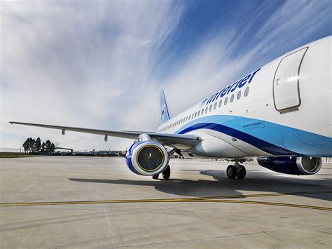 Ssj100 For Interjet Painting The Livery The Aircraft Ma Flickr