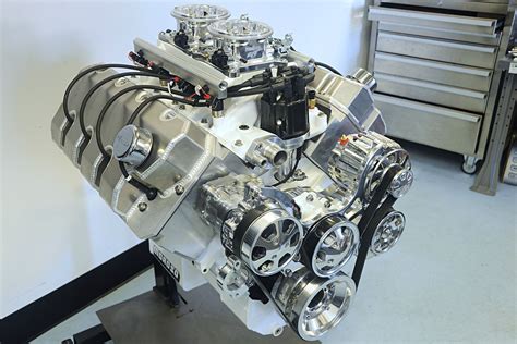 Giant American Made Hemi Heads For Your Small Block Ford