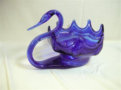Sold Price Vintage Mid Century Modern Cobalt Blue Swan Art Glass Vase May 6 0117 12 15 Pm Cdt