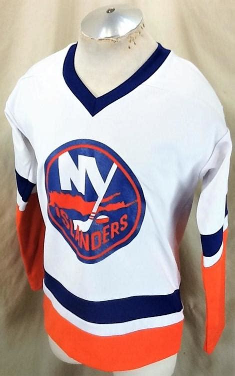 Browse our selection of islanders jerseys in all the sizes, colors. Vintage New York Islanders Club (Med) Retro NHL Graphic White Jersey | Hockey Apparel, Jerseys ...