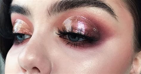 2018 Eye Makeup Trend Try Your Hand At The Glossy Lid Huffpost Uk
