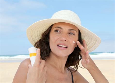 what s the best face sunscreen consumer reports sunscreen for sensitive skin best face