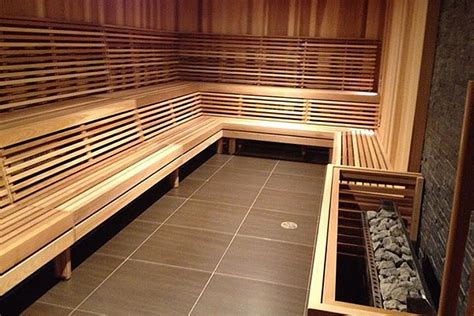 Commercial Saunas Wavemaker Pool Spa Showroom