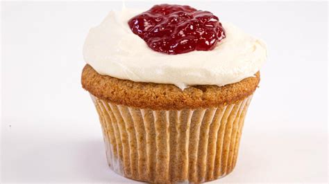 Raspberry Jam Cupcakes Recipe With Cream Cheese Frosting Recipe Rachael Ray Show