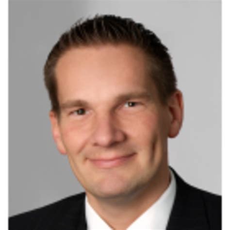 Sebastian Pietruszka - selbstständiger Finanzberater ...