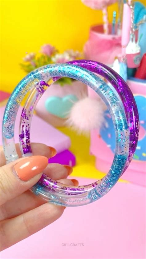 Diy Amazing Liquid Glitter Bracelet Idea An Immersive Guide By Girl Crafts