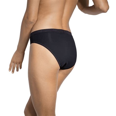 Avec cette culotte haute sloggi échancrée, obtenez l' effet amincissant que vous attendiez ! Sloggi Slip Tai Sensual Fresh Zwart van slips