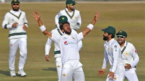 Pakistan won by 7 wickets. PAK vs SA 2nd Test | Hasan Ali grabs wickets off ...