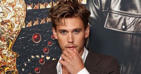 Why Austin Butler Is Still Speaking With His Elvis Presley Accent