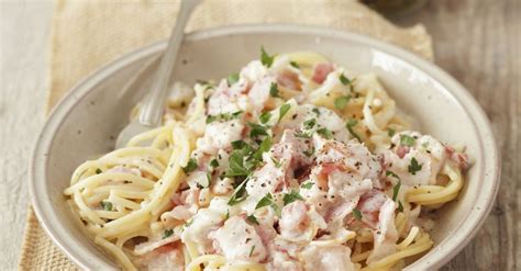 This pasta dish is the perfect easy dinner; Resepi Spageti Carbonara Creamy - My Resepi