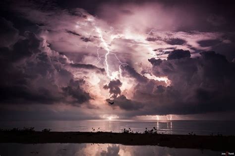 Catatumbo Lightning The Place With The Highest Lightning Activity In