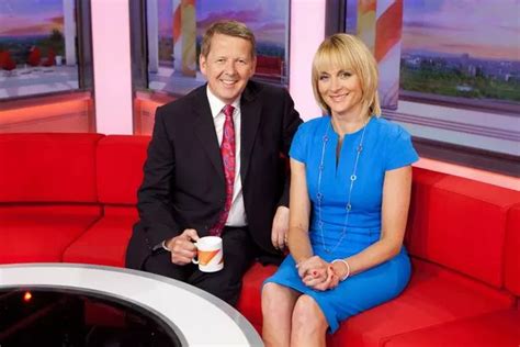 Bbc Breakfast Star Bill Turnbull Dies Aged 66 After Battle With Prostate Cancer Daily Star